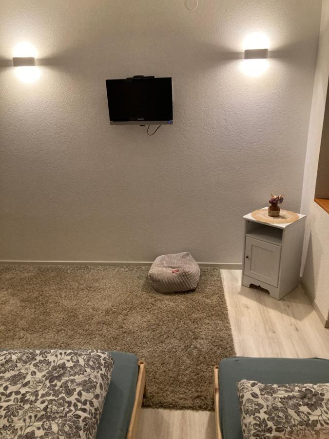 Wieswald Apartment *
